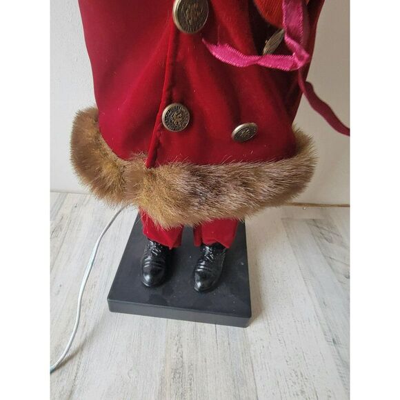 Traditions Victorian motionette couple Man red suit animated xmas decor - Picture 8 of 14